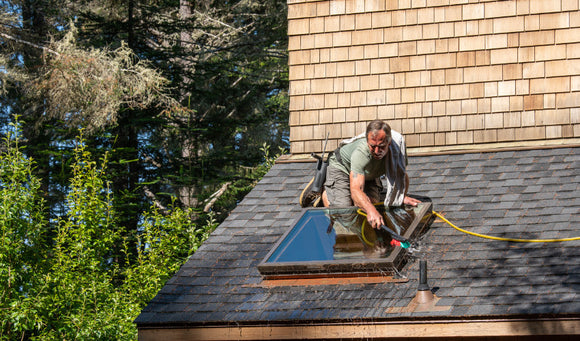 Guide to Insulating Attics and Roofs to Prevent Wet Roofs in Home Renovation and New Builds